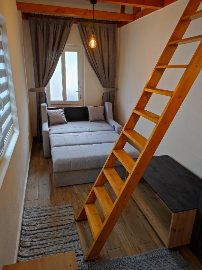 The Little White House Apartment Сибиу Екстериор снимка